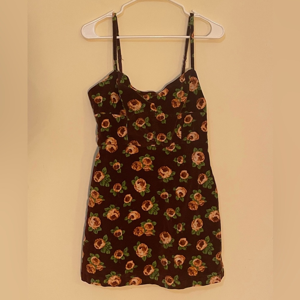 Urban Outfitters Large Floral Dress Spaghetti Straps Burgundy Womens UO